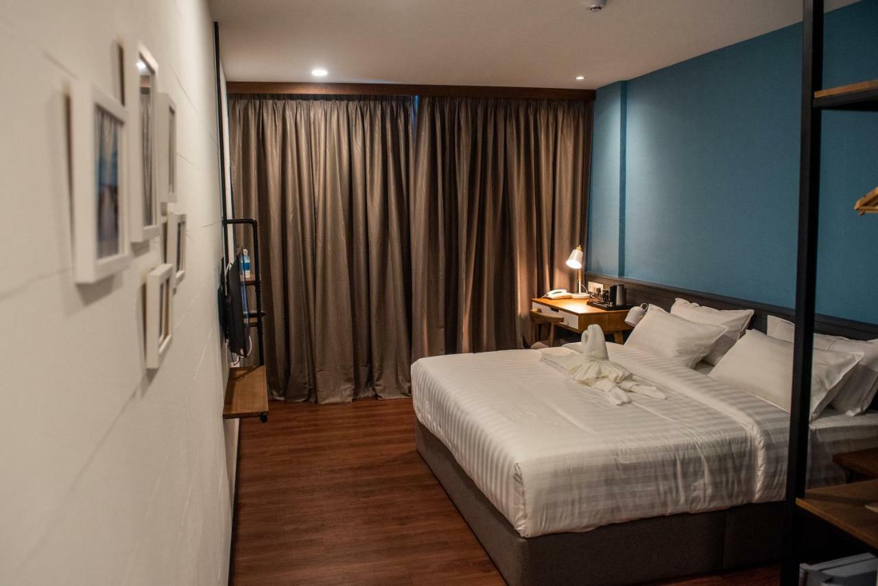O&G Hotel Parit Buntar Eksteriør bilde